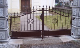 Kovaná brána KB56