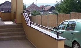 Madlo na múrik KZ 33