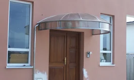 Polkruhový prístrešok PN12